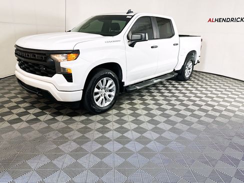 Used 2023 Chevrolet Silverado 1500 Custom image 7
