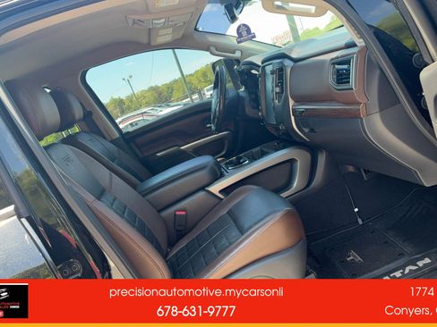Used 2016 Nissan Titan Platinum Reserve image 11