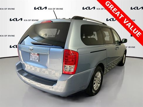 Used 2014 Kia Sedona LX image 7