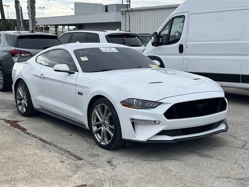 Used 2022 Ford Mustang GT Premium w/ Equipment Group 401A image 3