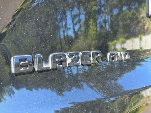 Certified 2024 Chevrolet Blazer RS w/ Driver Confidence II Package AWD/4WD image 9
