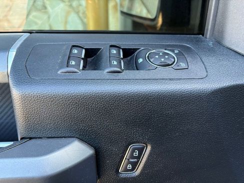 Used 2018 Ford F150 XLT w/ Equipment Group 302A Luxury image 18