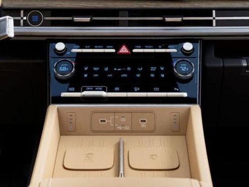 New 2026 Hyundai Santa Fe Calligraphy image 9