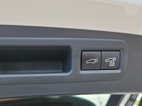 Used 2024 Lexus RX 500h F Sport w/ Convenience Package image 8