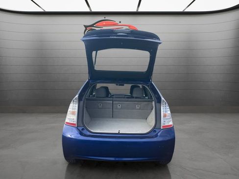 Used 2010 Toyota Prius Two FWD image 10
