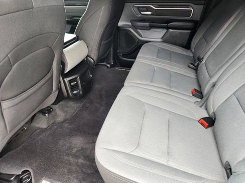 Used 2021 RAM 1500 Big Horn AWD/4WD image 34