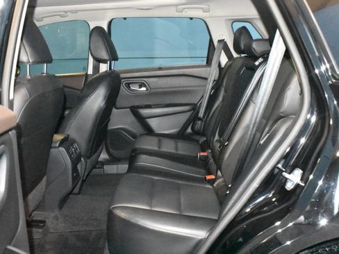Certified 2023 Nissan Rogue SV w/ SV Premium Package FWD image 19