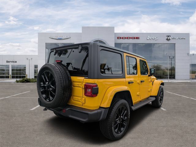 Certified 2021 Jeep Wrangler Unlimited Sahara w/ Cold Weather Group AWD/4WD image 3