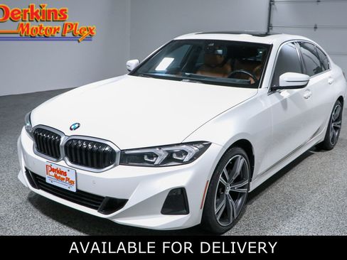 Used 2024 BMW 330i Sedan w/ Premium Package RWD image 1