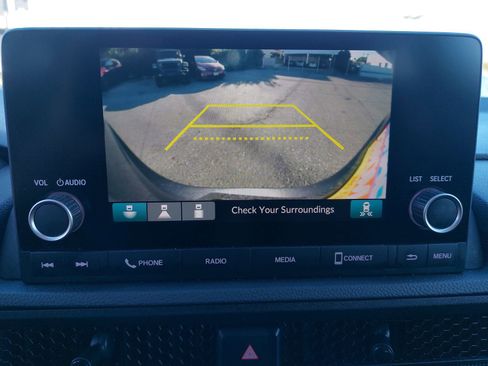 Used 2024 Honda CR-V EX image 21