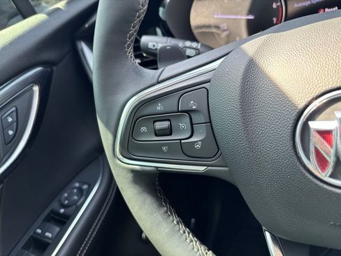 Used 2021 Buick Envision Essence w/ Technology Package I FWD image 35