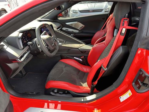 Used 2022 Chevrolet Corvette Stingray Premium Conv w/ Z51 Performance Package image 14