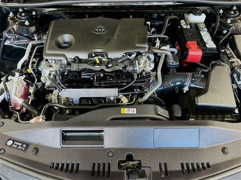 Used 2023 Toyota Camry LE image 25