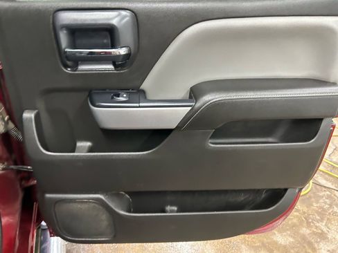 Used 2018 Chevrolet Silverado 1500 LTZ Z71 w/ LTZ Plus Package image 27