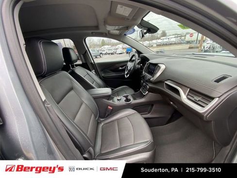 Certified 2023 GMC Terrain SLT w/ Infotainment Package II image 31