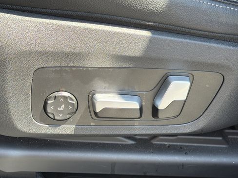 Used 2022 BMW X3 sDrive30i w/ Premium Package 2 (ZPA) RWD image 17