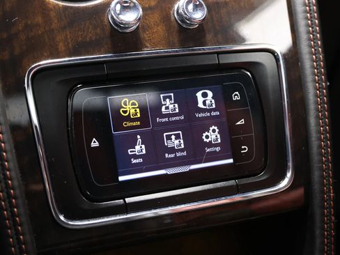 Used 2017 Bentley Flying Spur S V8 AWD/4WD image 60