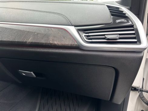 Used 2021 BMW X5 xDrive40i AWD/4WD image 32