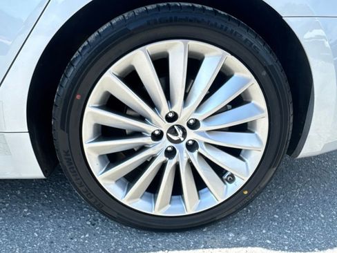 Used 2016 Hyundai Equus Ultimate RWD image 35