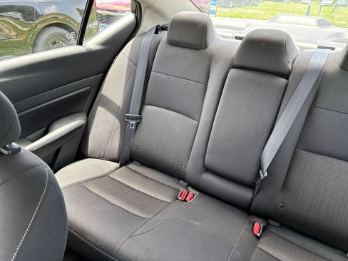 Used 2025 Nissan Altima 2.5 SV FWD image 35