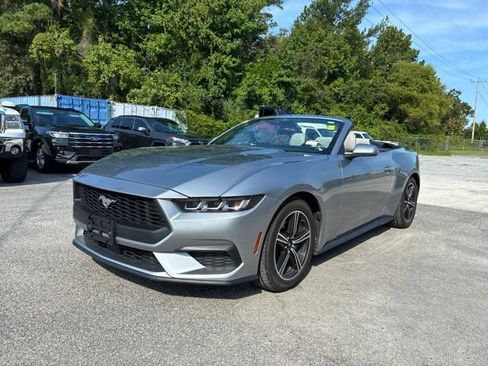 Used 2024 Ford Mustang Premium RWD image 7