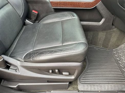 Used 2014 GMC Sierra 1500 SLT w/ SLT Crew Cab Value Package image 13