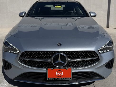 Used 2025 Mercedes-Benz CLA 250 4MATIC image 2