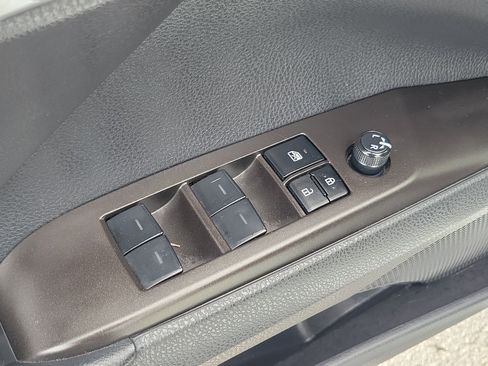 Certified 2024 Toyota Camry SE FWD image 15