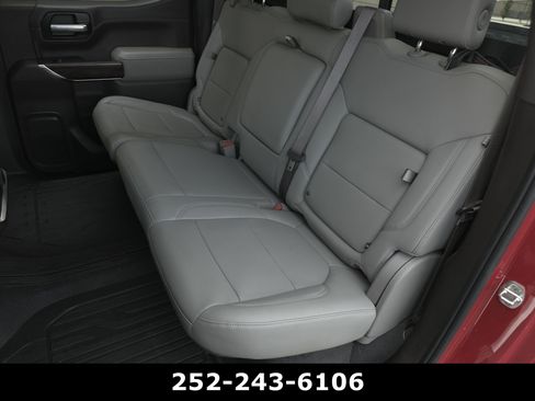 Used 2021 GMC Sierra 1500 SLT w/ SLT Premium Plus Package AWD/4WD image 28
