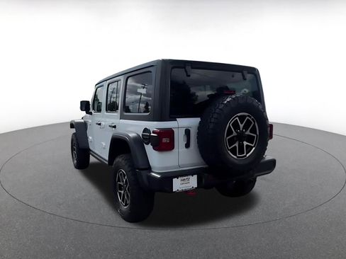 Used 2025 Jeep Wrangler Unlimited Rubicon AWD/4WD image 14