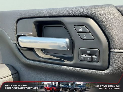 Used 2022 GMC Sierra 2500 SLT w/ SLT Premium Package AWD/4WD image 24