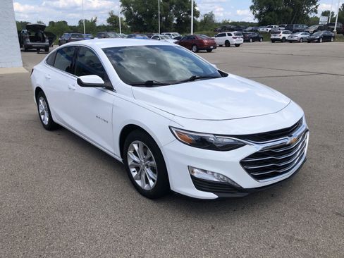 Used 2019 Chevrolet Malibu LT FWD image 7