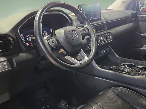 Used 2024 Honda Pilot Elite image 13