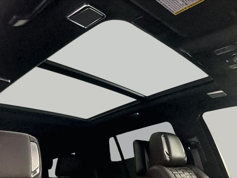 Certified 2024 Cadillac Escalade Sport Platinum AWD/4WD image 14