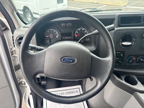 Used 2014 Ford E-350 and Econoline 350 XL w/ Power Windows & Locks Group RWD image 28