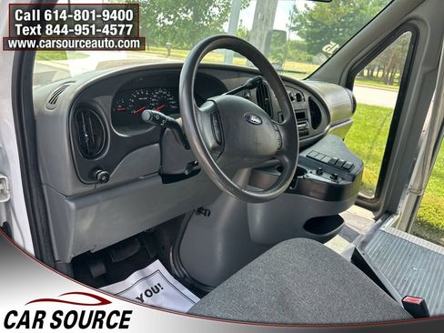 Used 2008 Ford E-350 and Econoline 350 Super Duty RWD image 7