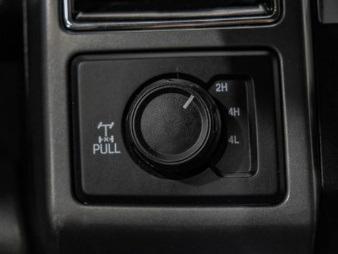 Used 2019 Ford F250 XLT w/ XLT Premium Package image 28