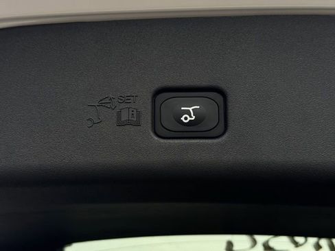 New 2026 Lincoln Nautilus Reserve w/ Jet Appearance Package image 11