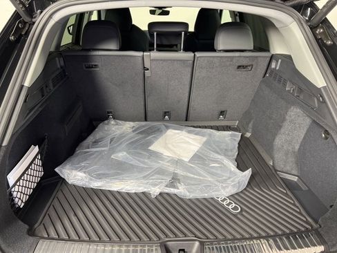 Used 2025 Audi Q5 Premium Plus w/ Premium Plus image 27