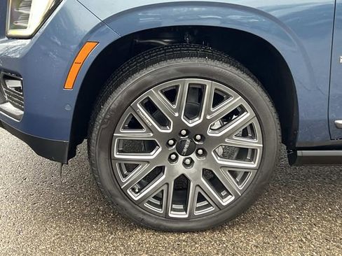 New 2026 GMC Yukon Denali Ultimate image 10