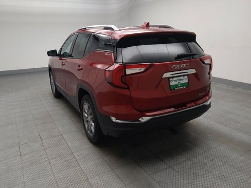 Used 2022 GMC Terrain SLT w/ LPO, Floor Liner Package AWD/4WD image 5