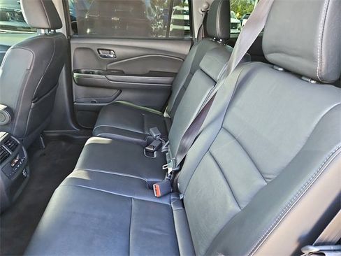 Used 2021 Honda Pilot Special Edition image 13