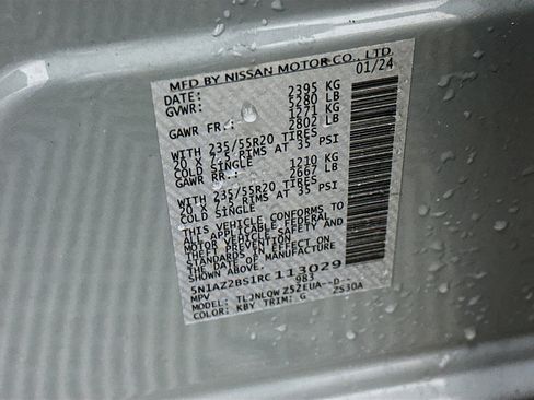 Used 2024 Nissan Murano SV w/ SV Midnight Edition Package image 12