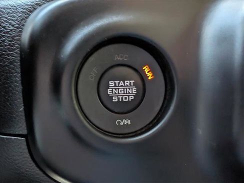 Used 2021 Jeep Wrangler Rubicon AWD/4WD image 33