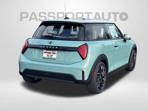 Used 2026 MINI Cooper S FWD image 5