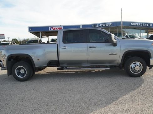 Used 2025 Chevrolet Silverado 3500 LT w/ Texas Edition image 4