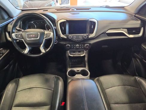 Used 2023 GMC Terrain SLT w/ Infotainment Package II AWD/4WD image 30
