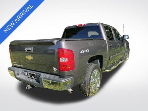Used 2011 Chevrolet Silverado 1500 LTZ w/ LTZ Plus Package AWD/4WD image 3