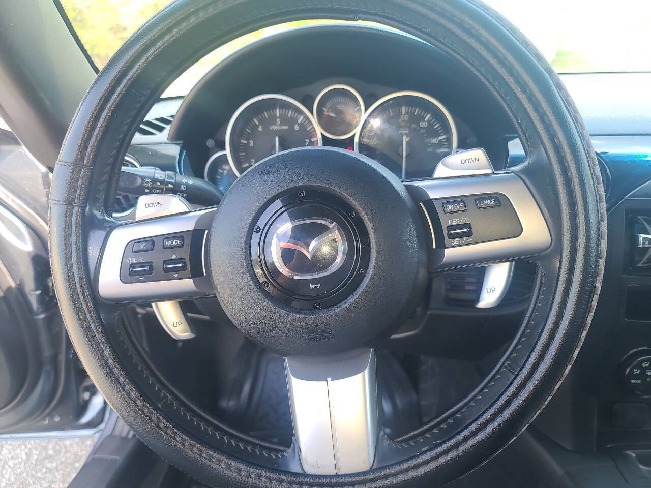 Used 2006 MAZDA MX-5 Miata Touring RWD image 14