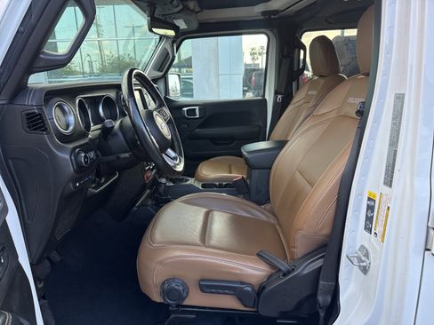 Used 2022 Jeep Wrangler Unlimited Rubicon 4xe w/ Cold Weather Group image 5